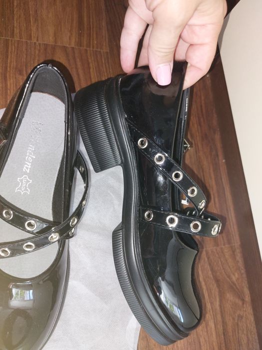 Лачени обувки 36н
