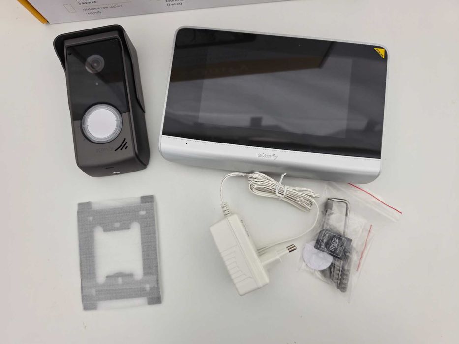 Videointerfon Somfy V500 Connect 7 inch, + connectivity module wi-fi