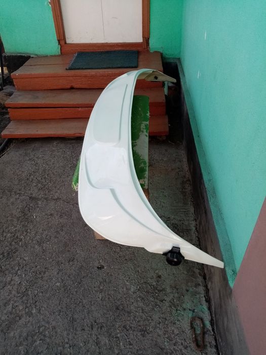 Продам спойлер на Газель