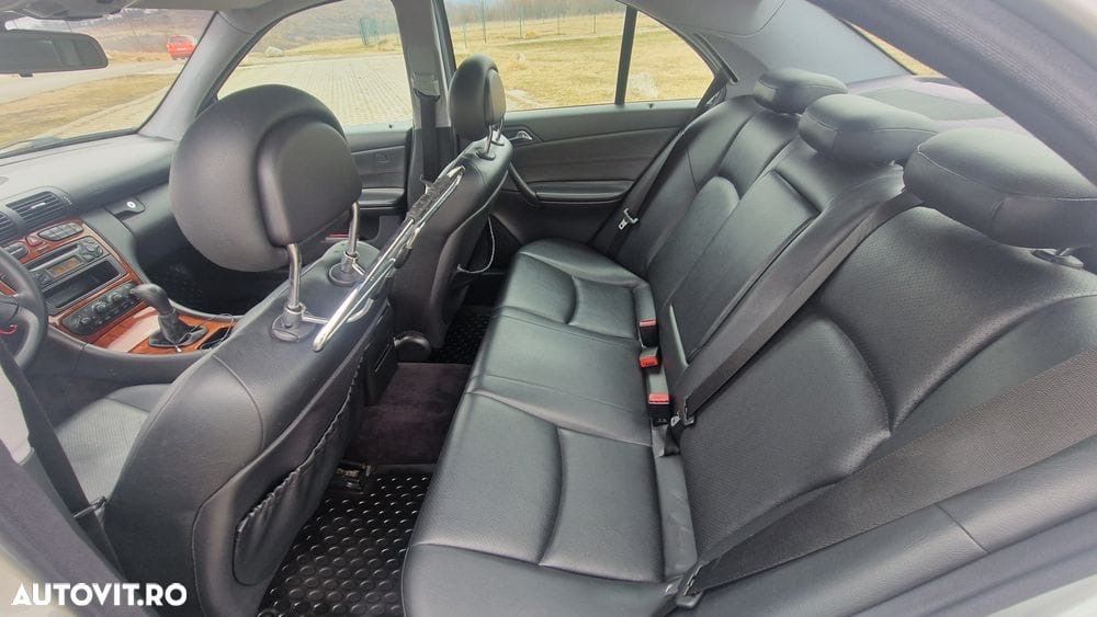 Mercedes C220 CDI Dublu Climatronic Fara Rugina Piele 158.000Km
