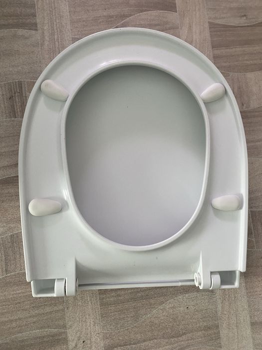 крышка для унитаза