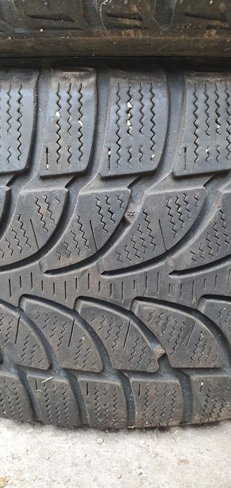 225 55 18 Зимни гуми Бриджстон близак BRIDGESTONE BLIZZAK  lm 80