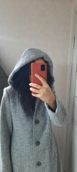 Продам пальто теплое