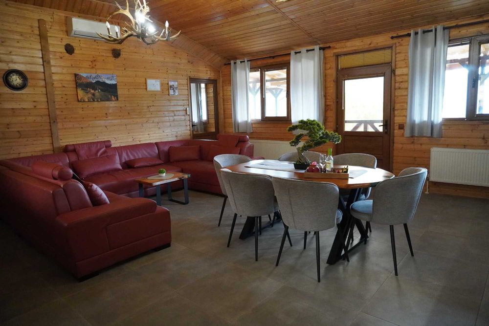 Самостоятелна къща за гости в гр. Девин “ планински полъх “