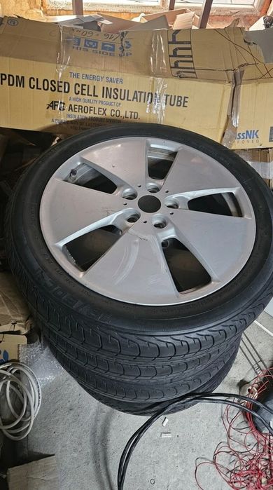 BMW i3 – Оригинални 19" джанти + гуми + TPMS (комплект 4 бр.) – 5Jx19,