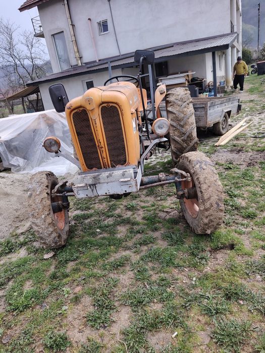 Vând sau schimb fiat someca 450