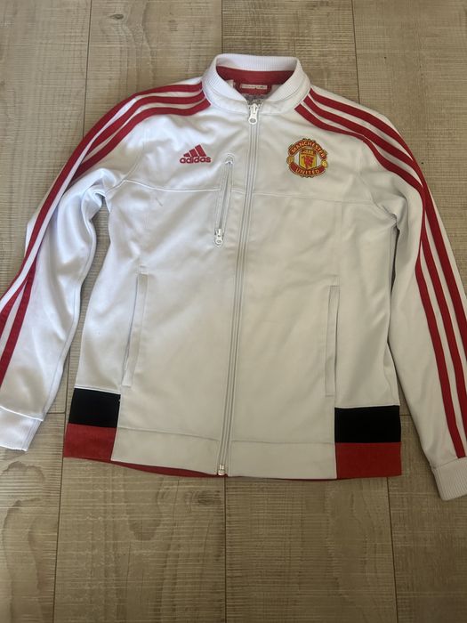Adidas горнище на Manchester United