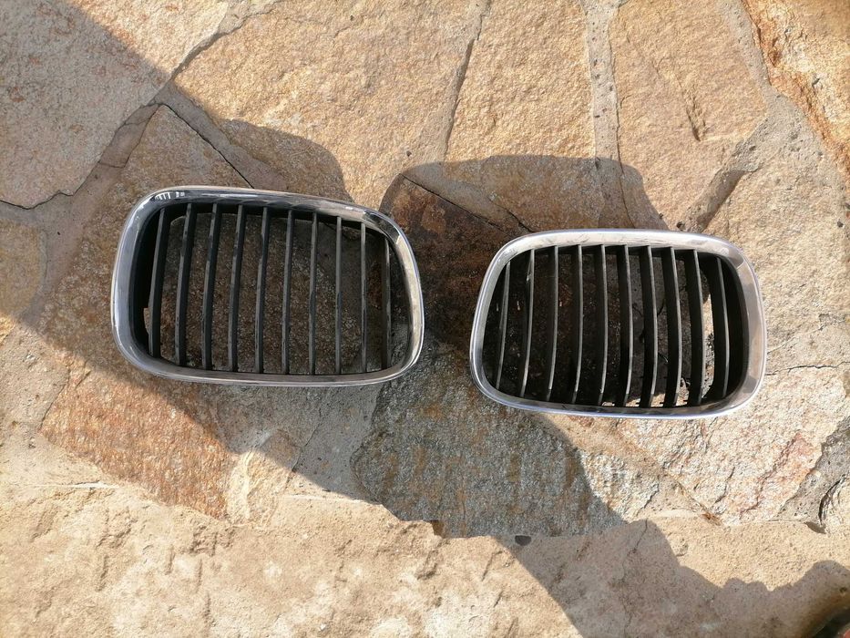 Пластмасови решетки за БМВ Е60