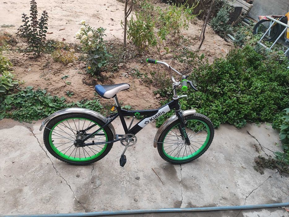 3 ta velik sotiladi 1 mln 100 min optim narx