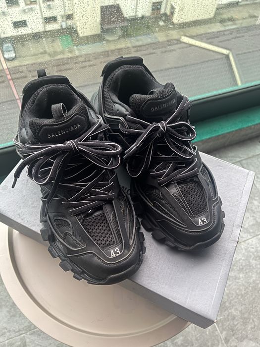 Balenciaga Track 43