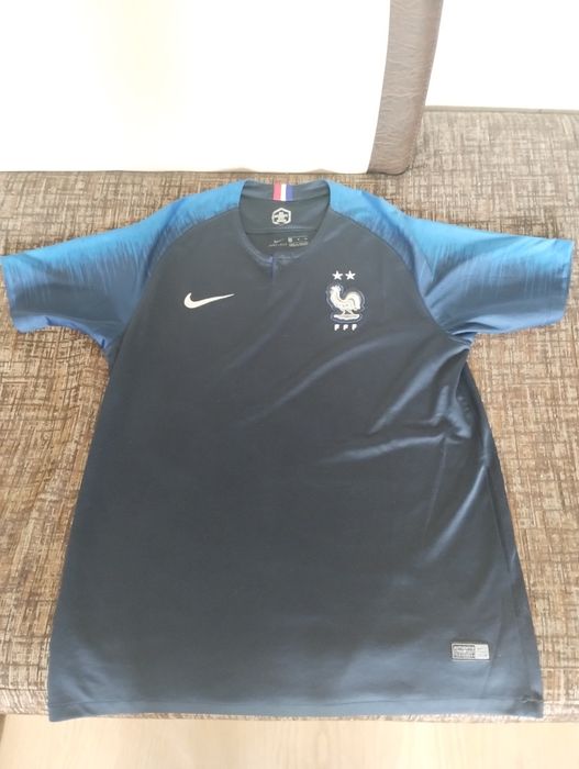 Футболна тениска на Франция