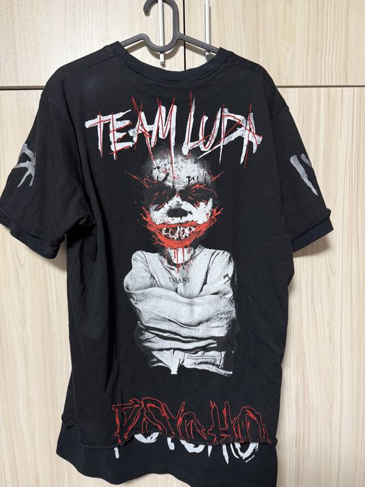 Луда тениски.