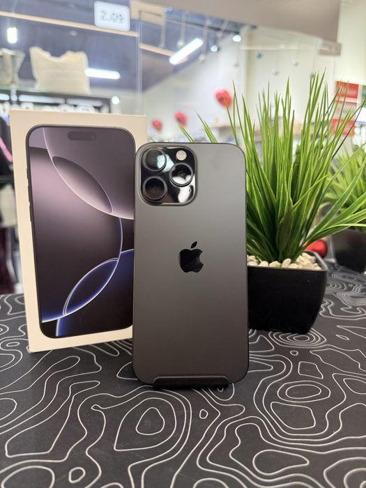 Продам iPhone 16 Pro Max 512 GB Black