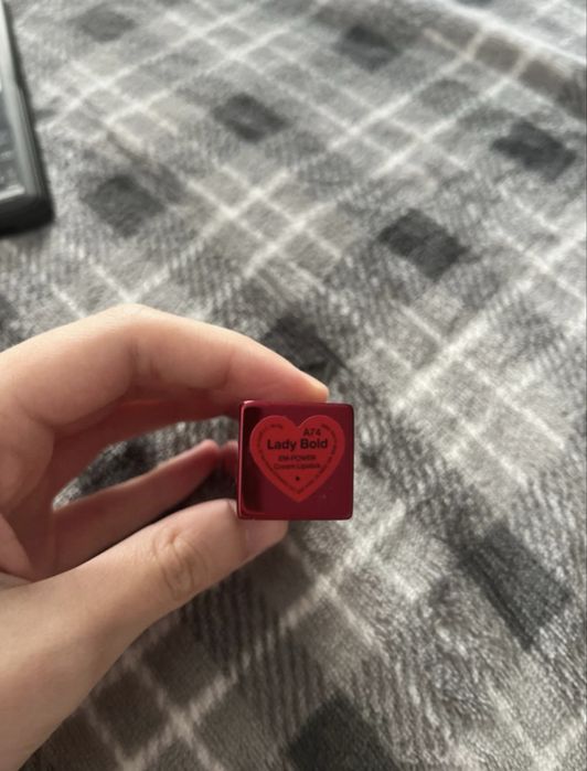 ruj too faced lady bold