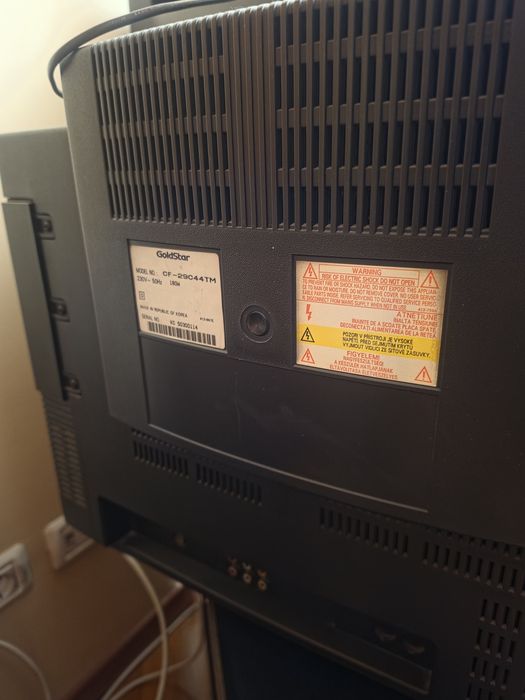 Телевизор "Goldstar "