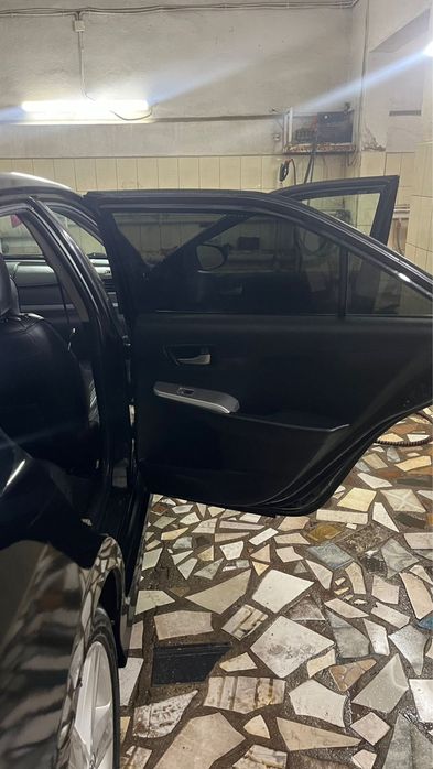 toyoto camry 55 черный