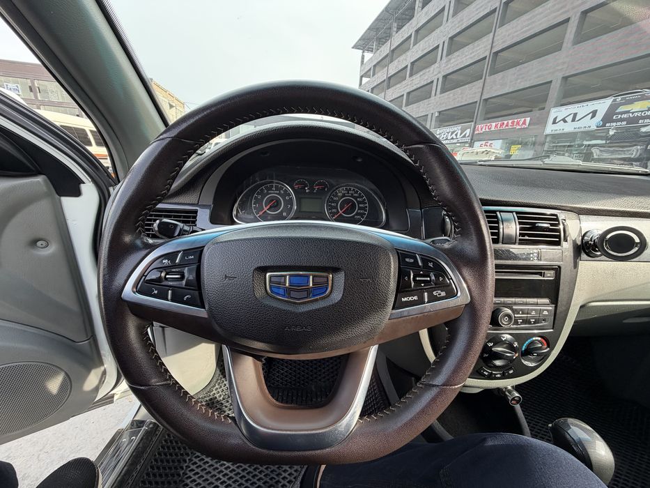 Рул БУ кадиллак дизайн