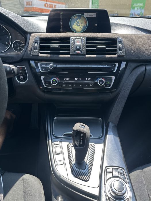 BMW F30 318d LCI • 150 CP • 12/2016 • Automată