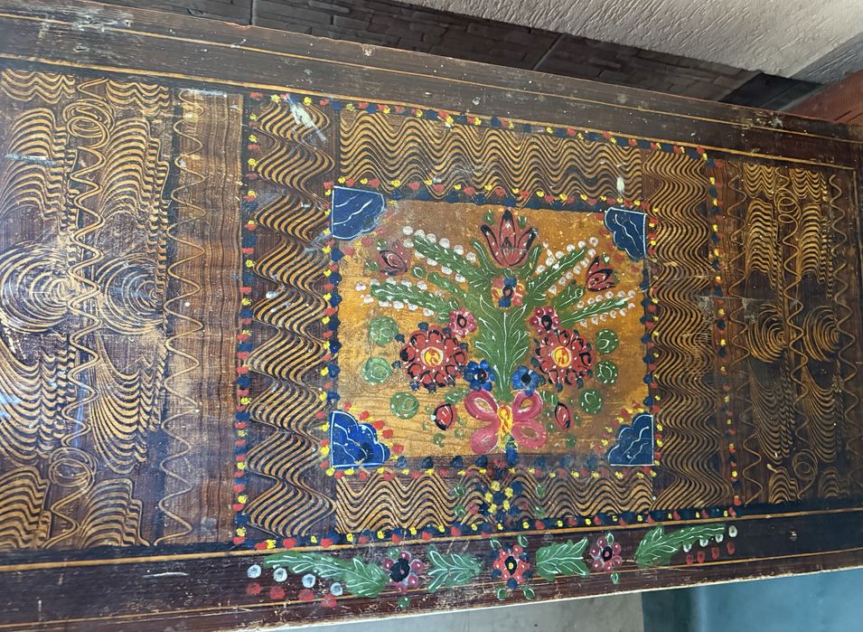 Vând ladă de zestre din 1931