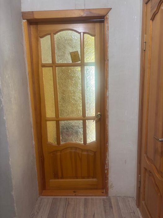 Продам межкомнатные двери