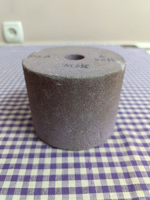 Точильный камень.