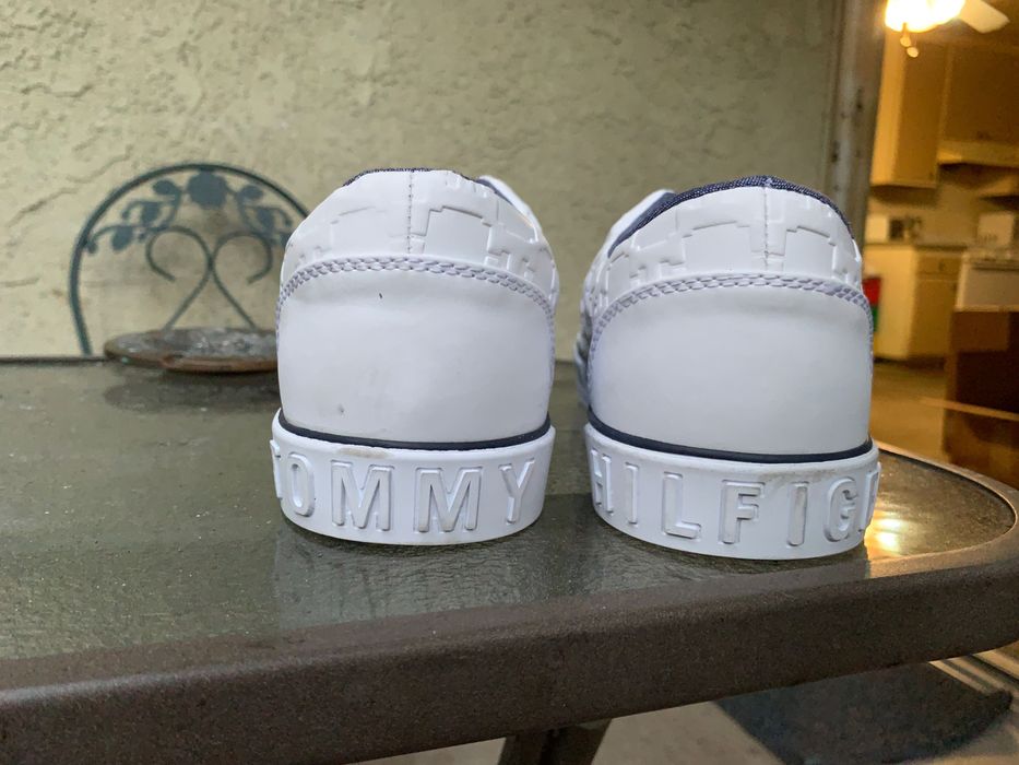 Tommy Hilfiger • Томи Хилфигър