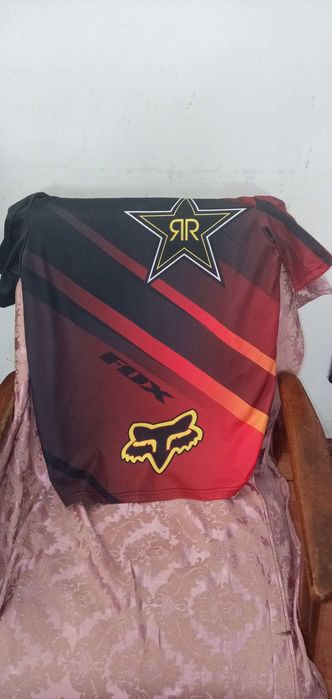 Tricou Fox marime L