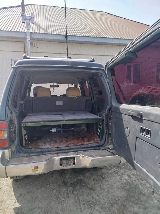 Машина Mitsubishi pajero intercooler turbo