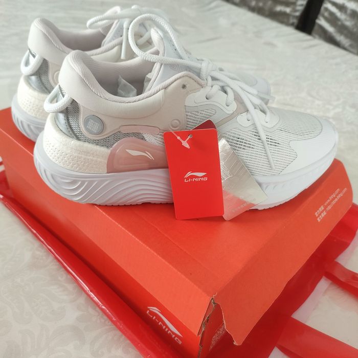 Кроссовки LI-NING