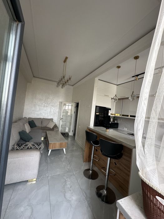 Dupleks dom 6/7 srochna sotiladi