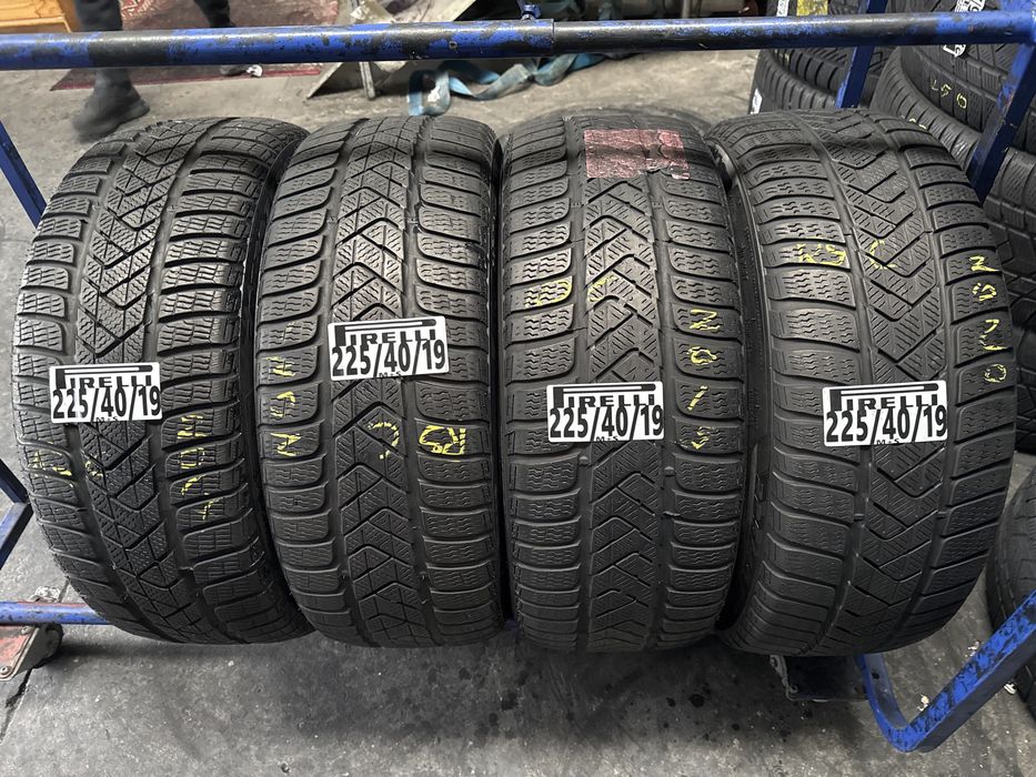 225/40/19 Pirelli M+S RSC
