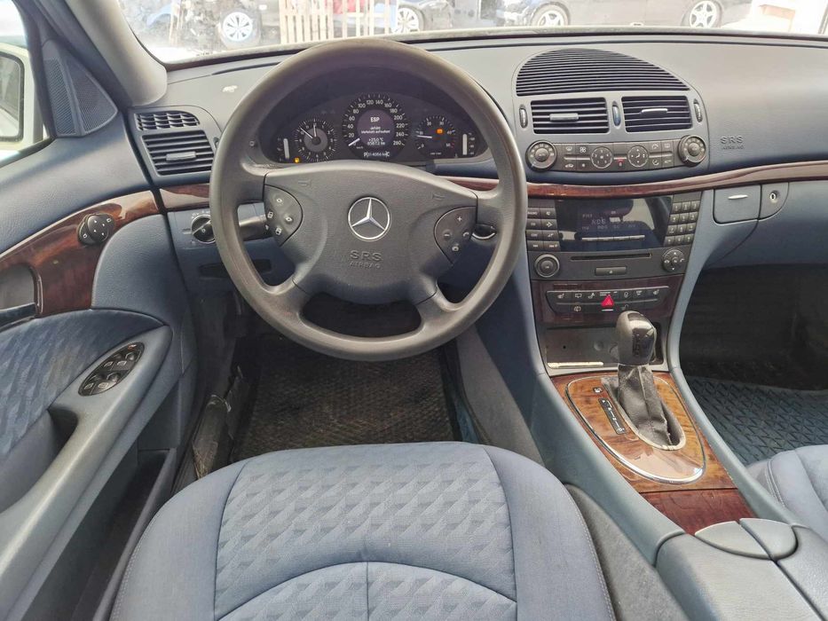 Mercedes W211 E220CDI 150кс автоматик комби НА ЧАСТИ!
