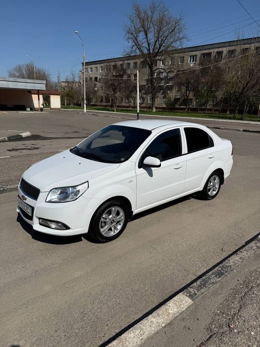 2022. Nexia 3 Avtomat karobka. +Metan Gaz. Kraskasi toza.