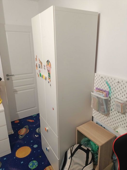 Dulap ikea.