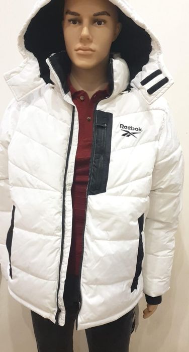 Зимняя тёплая куртка