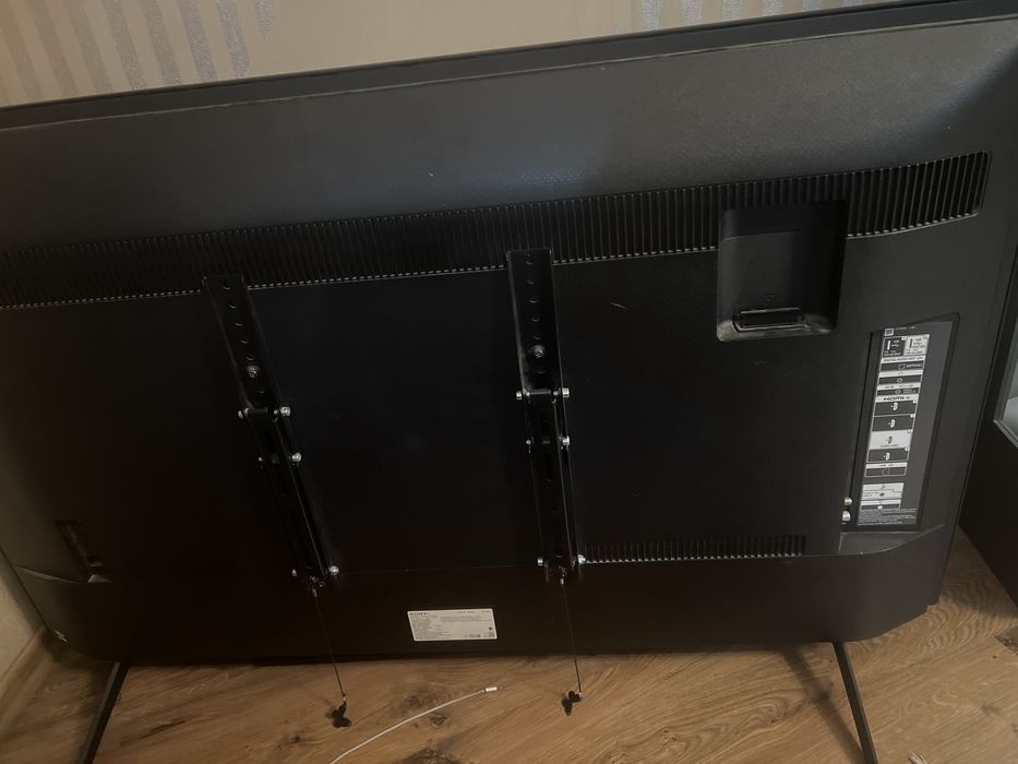 продам телевизор на запчасть