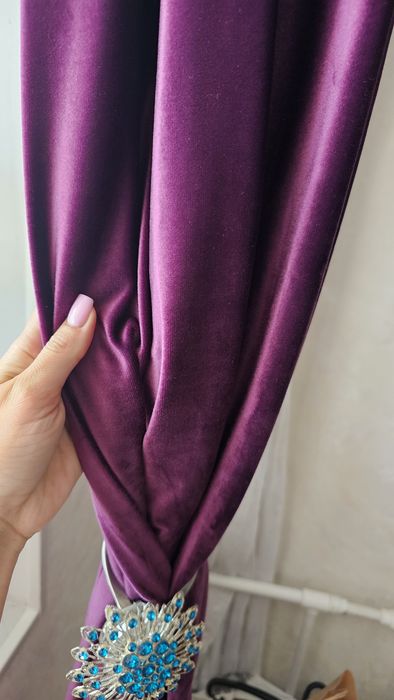 Продам шторы велюр