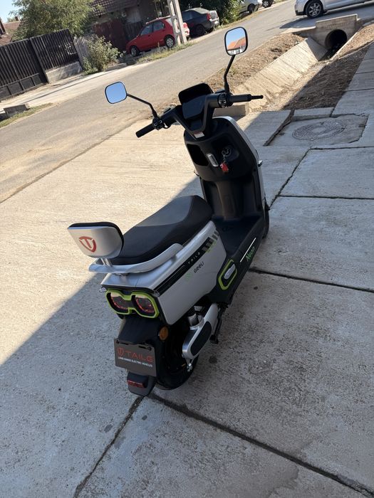 Scuter electric Geeli