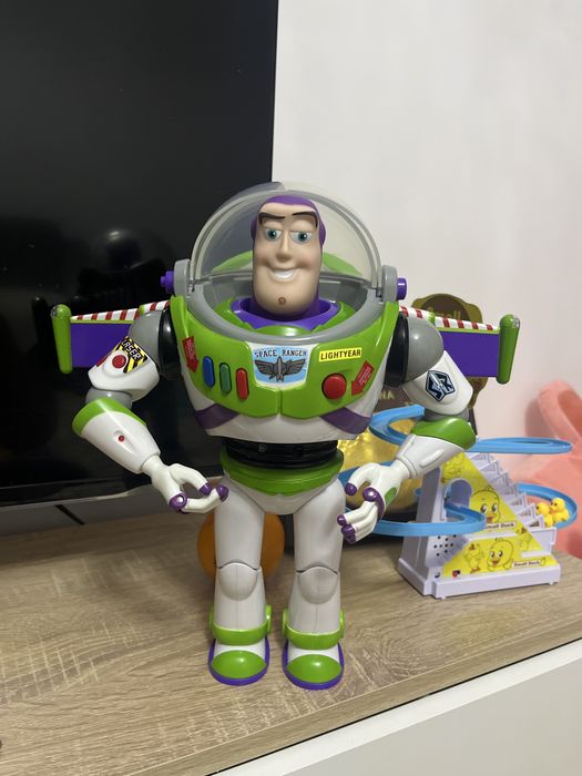 Базз Лайтер, История игрушек