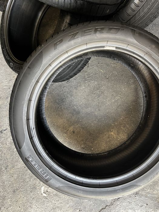 4 anvelope vara 315/35/21 + 285/40/21 , Pirelli , 5.5-6.4 mm , Porsche Cayenne !