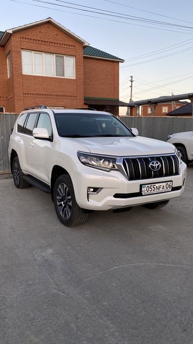 Аренда Toyota Land Cruiser Prado (Тойота Прадо) 2022 года