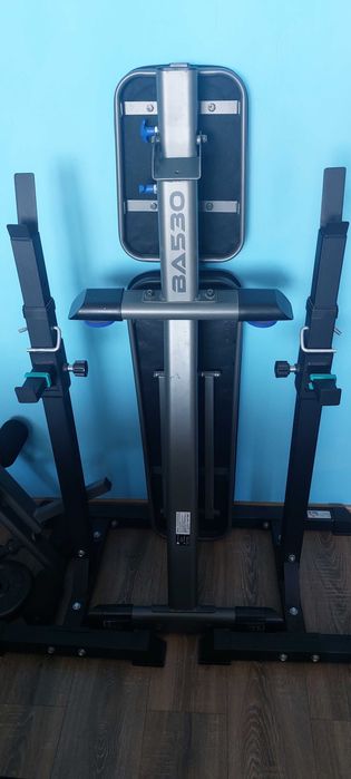 Banca fitness cu suport haltera si presa picioare