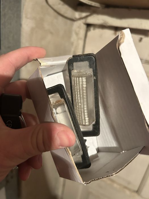 Запчасти на w210