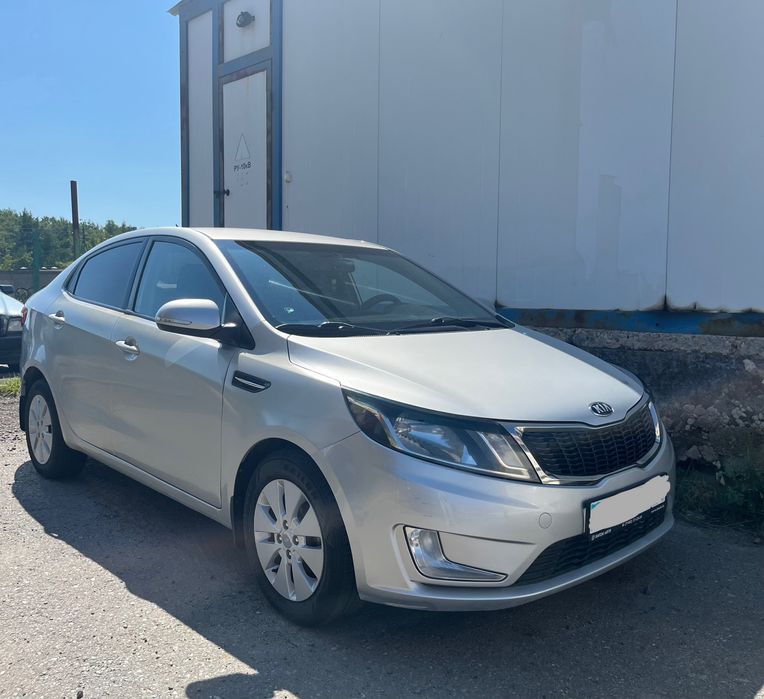 Продам Kia Rio в хорошем состоянии