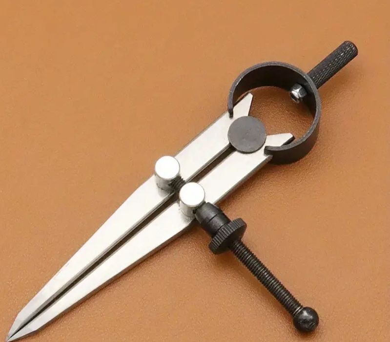 Цыркуль металлический. Стальной.