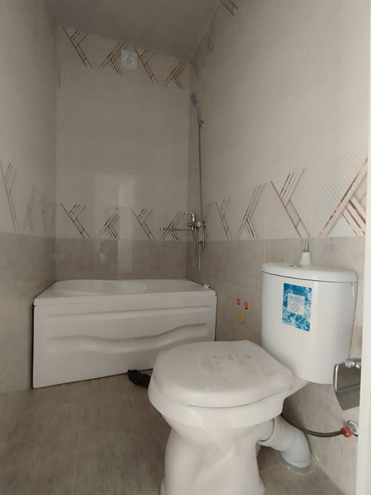 Продаю 1 комнатная , 1 хоналик сотилади