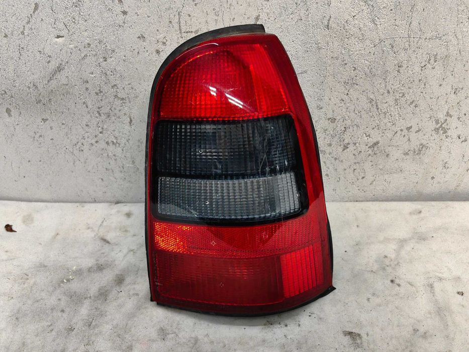 Оригинален стоп Опел вектра  Opel Vectra B  Комби