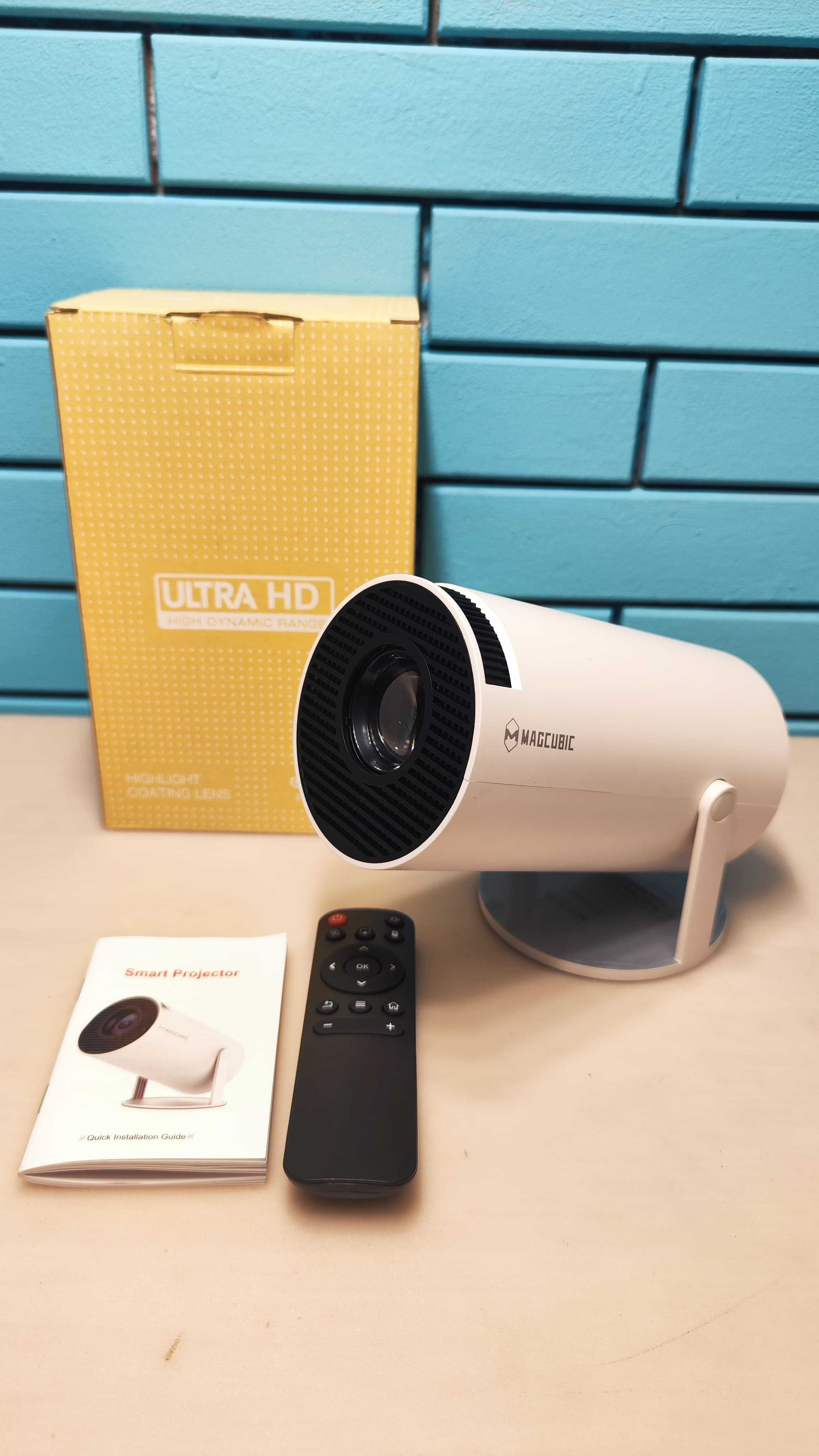 NEW Ultra HD проектор Андроид HY300 Pro - Безжично дублиране на екрана ...