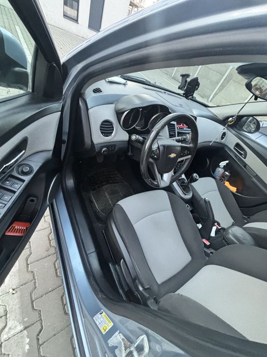 Chevrolet cruze LS 1.6 2011 benzina (+gpl din fabrica)