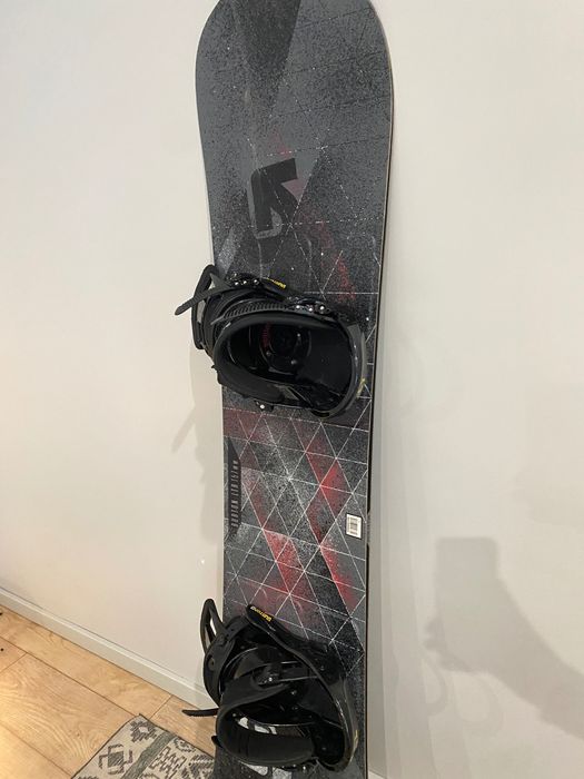 Placa BURTON wide 157 cm+ legaturi BURTON